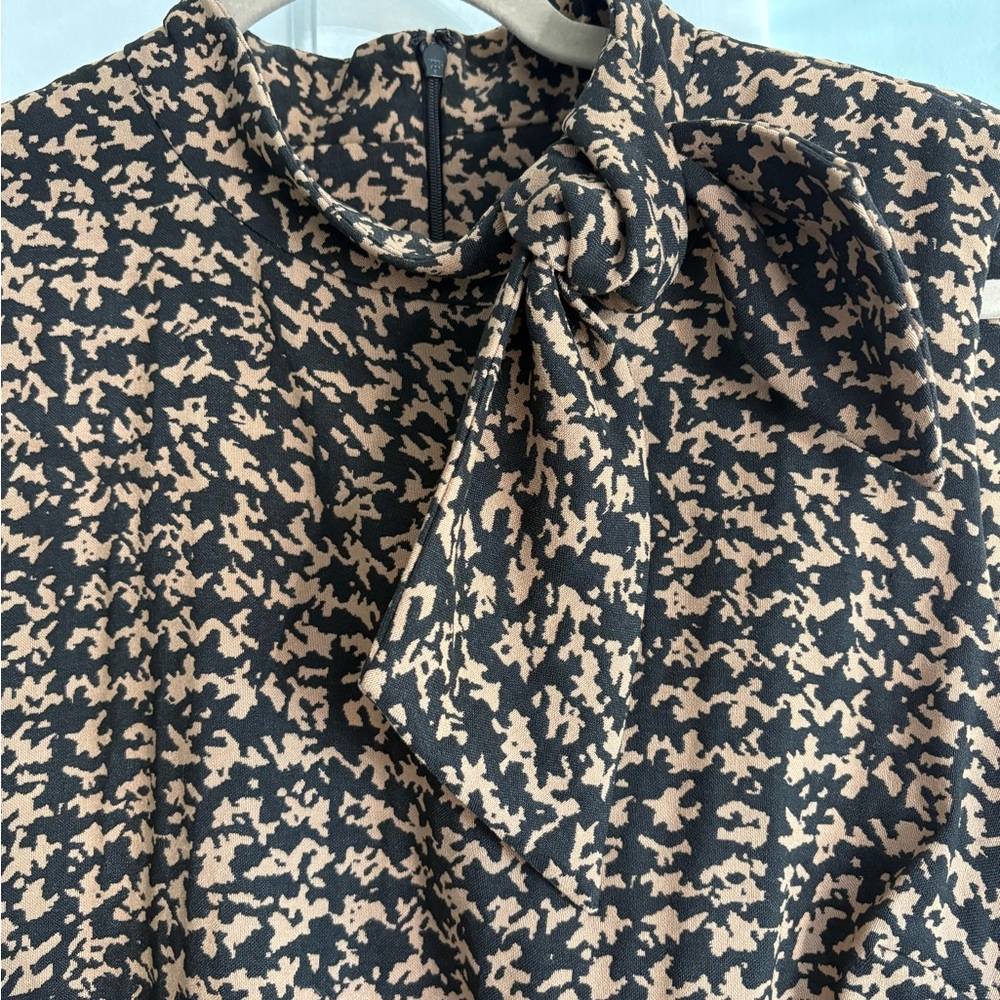 Calvin Klein Tie-Neck Houndstooth Printed Sheath Dress